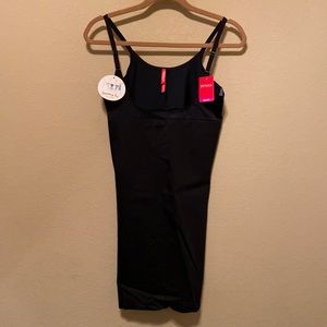 NWT Spanx Smart Grip Slip. Size XL